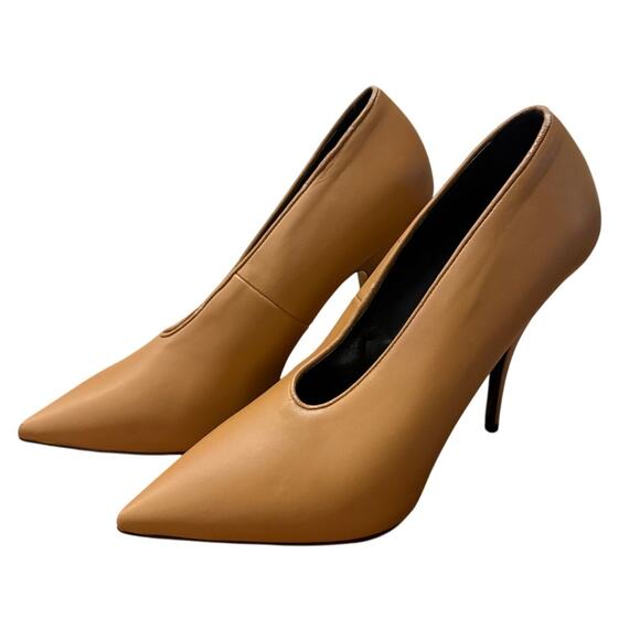 NWOT Stella McCartney Scarpa Sligo Pump Sz. 37(US 7) - Picture 1 of 9